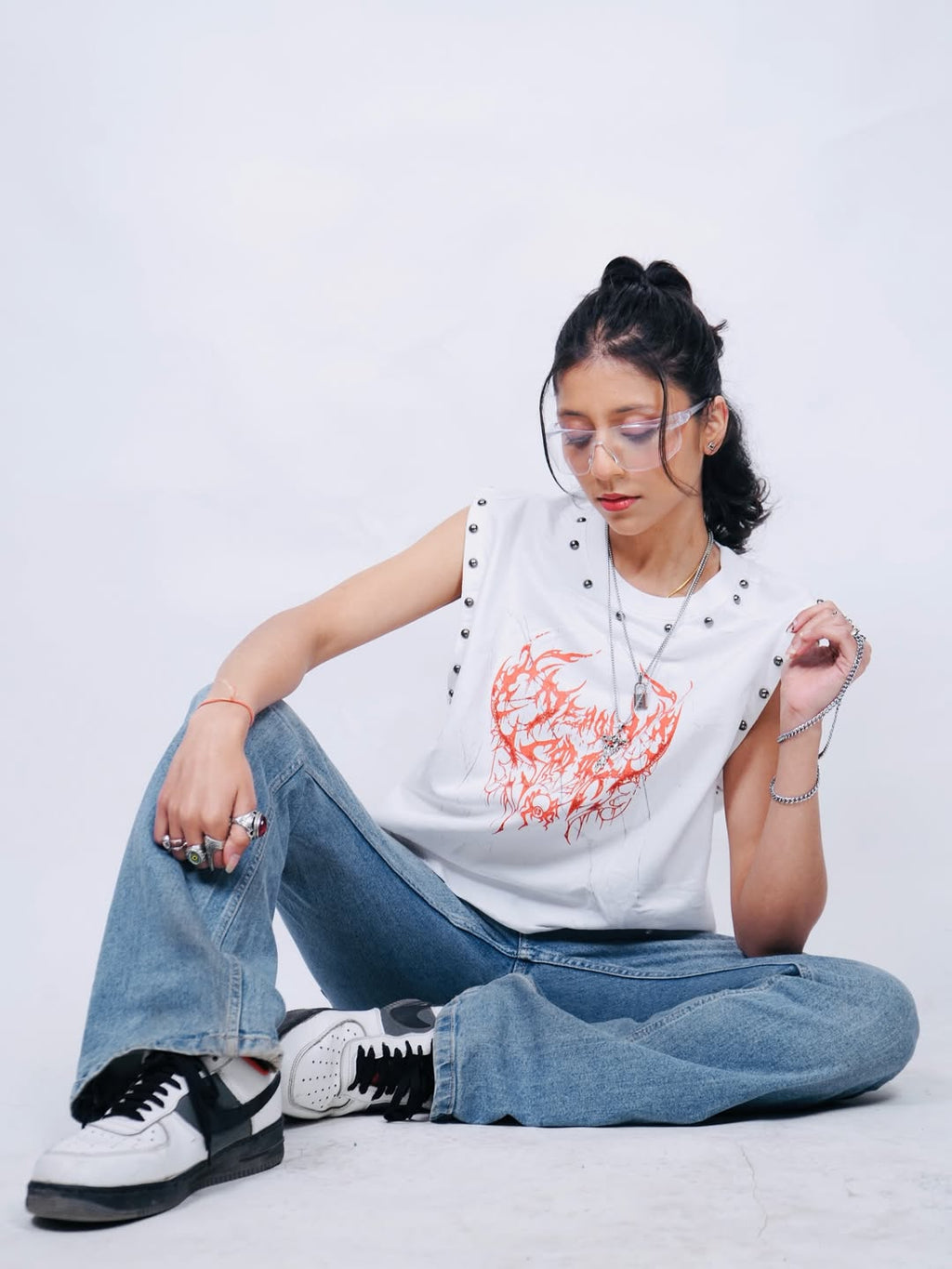 HULKA RAGE Vest Tee – White