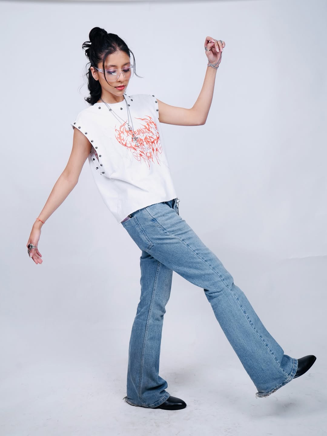 HULKA RAGE Vest Tee – White